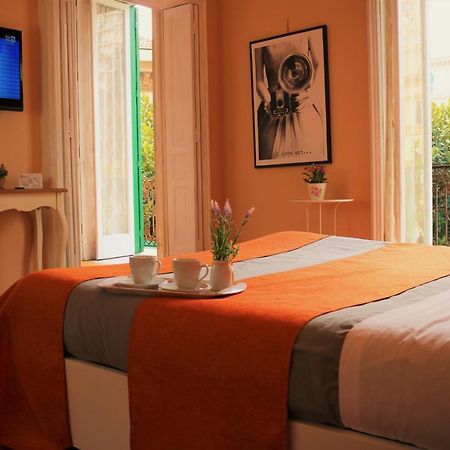 Amedeo Square Bed and Breakfast Napoli Eksteriør billede