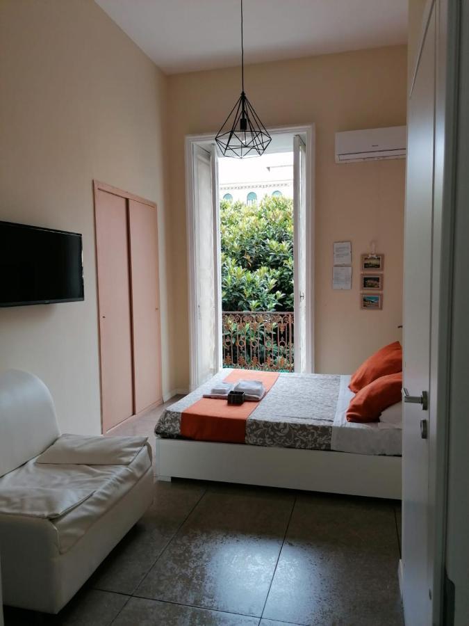 Amedeo Square Bed and Breakfast Napoli Eksteriør billede