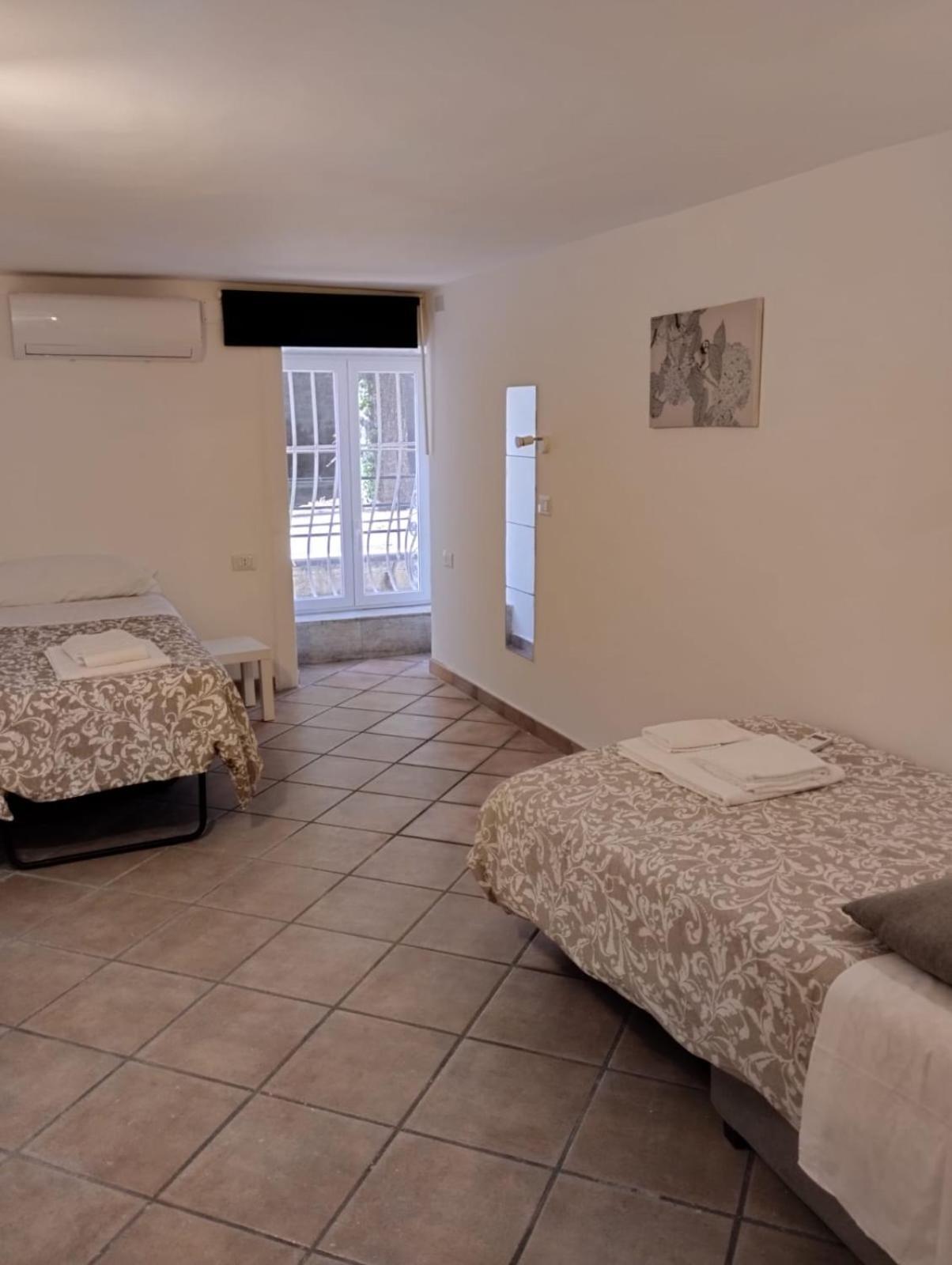 Amedeo Square Bed and Breakfast Napoli Eksteriør billede