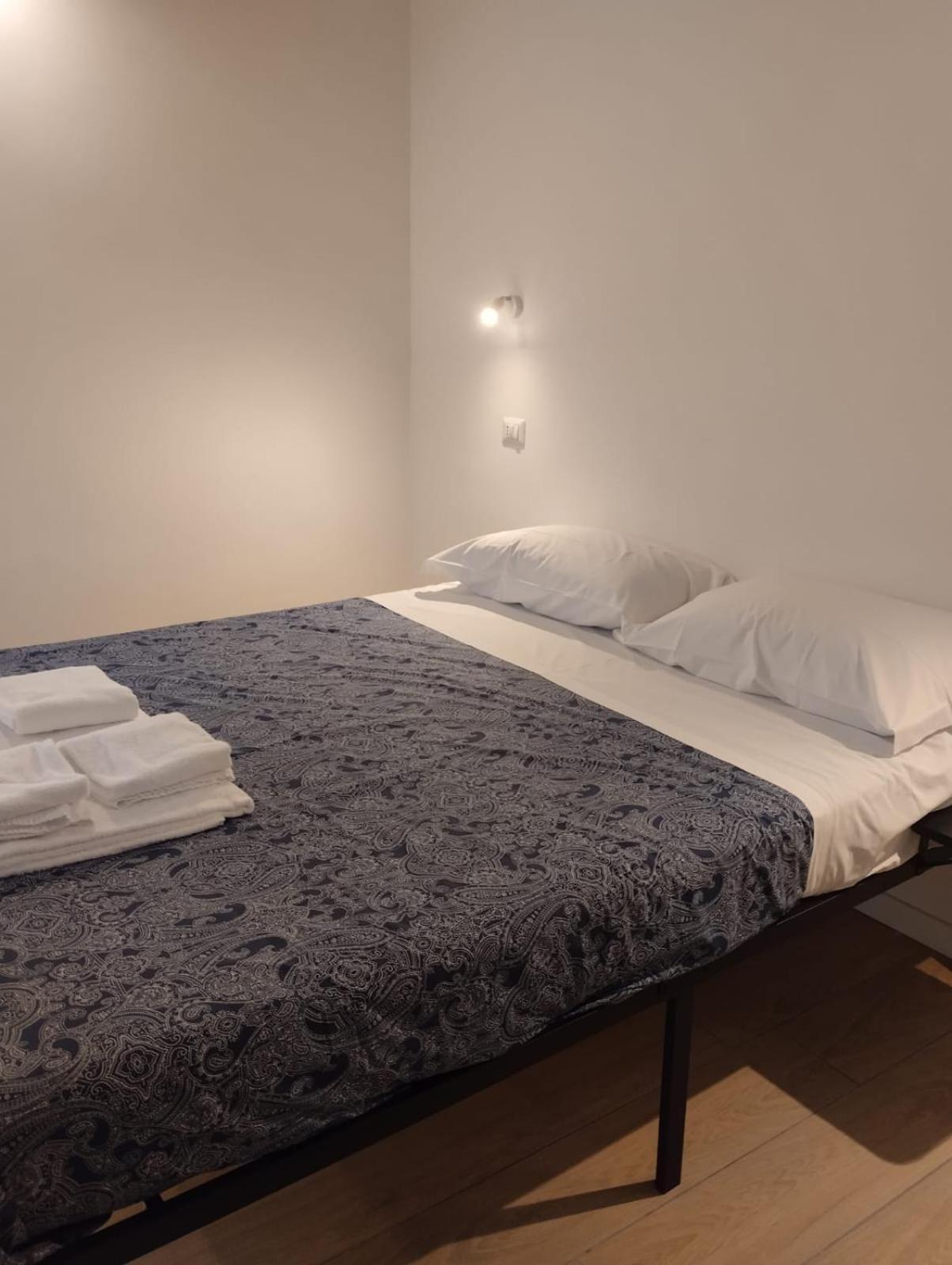 Amedeo Square Bed and Breakfast Napoli Eksteriør billede